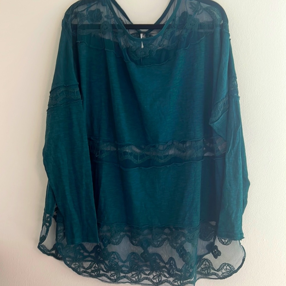 FREE PEOPLE size Medium Color Green Holly Houx Lace Blouse - Brand New!
